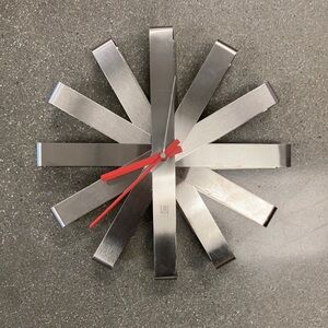 🕦🛠 Umbra Ribbon Wall Clock by Ivy Bronx 🔧🕐